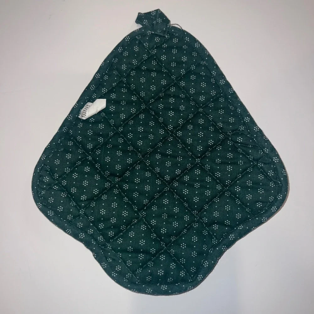 C&D Potholder OS Green Ice Skaters Heart Quilted Vintage